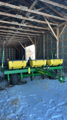 John Deere 1785 6/11 No-Till Planter