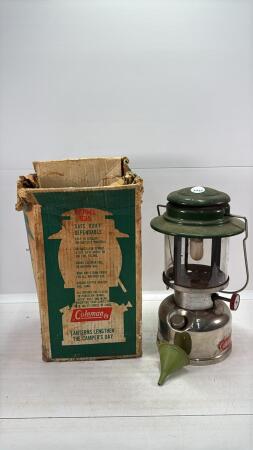COLEMAN MODEL 635 LANTERN