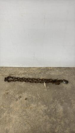 5FT 4IN - 5/16IN CHAIN - WITH 2 HOOKS