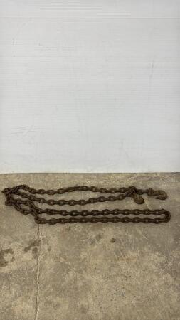 13FT 6IN - 3/8IN CHAIN WITH 2 HOOKS