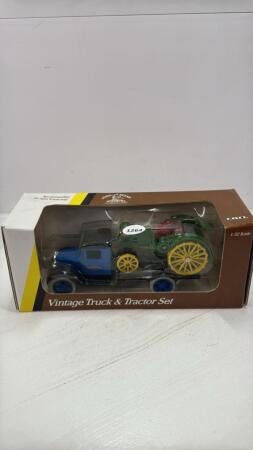 1931 HAWKEYE FLATBED TRUCK & 1919 WATERLOO BOY