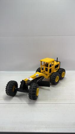 TONKA ROAD GRADER