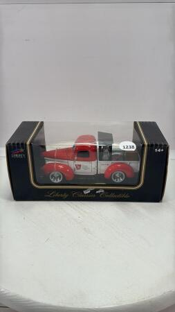 TSC 1947 INTERNATIONAL PICKUP WITH COMPRESSOR