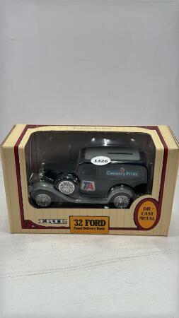 TA 32 FORD PANEL DELIVERY BANK