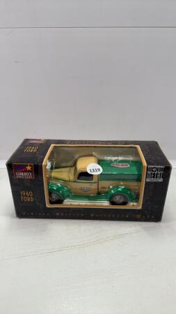CO-OP 1940 FORD TRUCK
