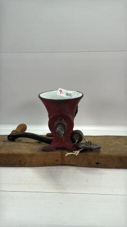 CAST IRON MEAT GRINDER