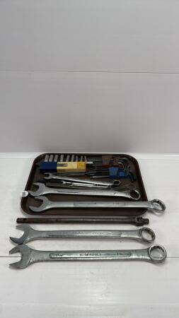 ASSORTED LOT