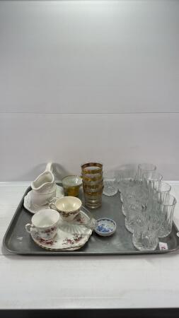 ASSORTED GLASSWARE LOT