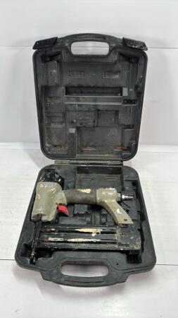 PORTER CABLE PNEUMATIC NAILER