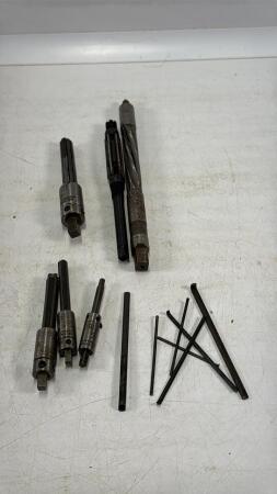 ASSORTED LOT OF REAMERS AND EXTRACTORS