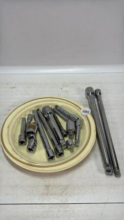QTY OF 1/4IN, 3/8IN, 1/2IN EXTENSIONS & REDUCERS