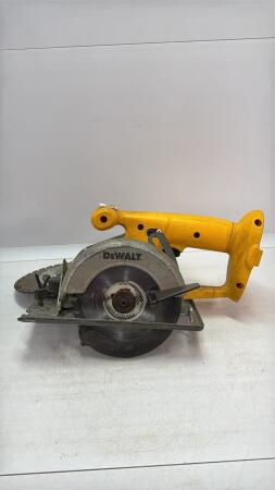 DEWALT 18V 5 3/8IN SKILL SAW