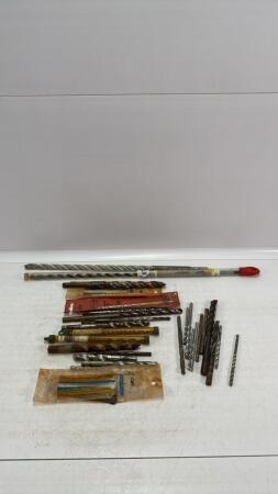 ASSORTED LOT OF MASONRY BITS