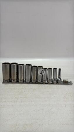 SET OF SNAP-ON DEEP STANDARD SOCKETS