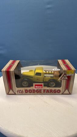 HOME HARDWARE 1936 DODGE FARGO TRUCK