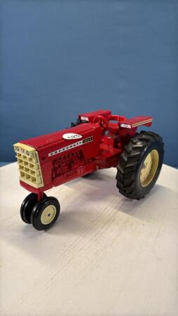 COCKSHUTT 1855 TRACTOR