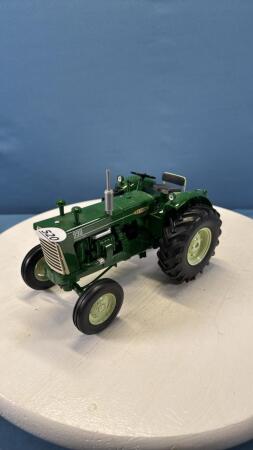 OLIVER 990 DIESEL TRACTOR
