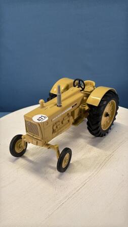 COCKSHUTT 560 DIESEL TRACTOR