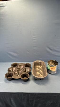 KITCHENWARE LOT