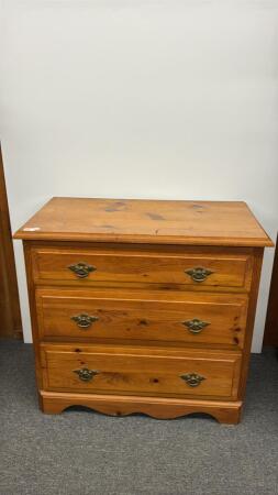 3 DRAWER PINE CHEST OF DRAWERS