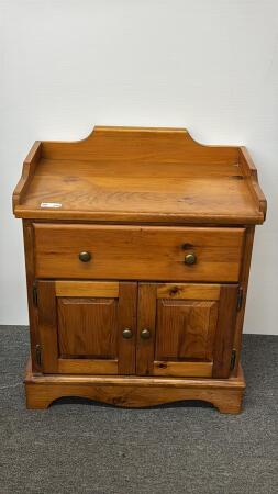 PINE NIGHT STAND