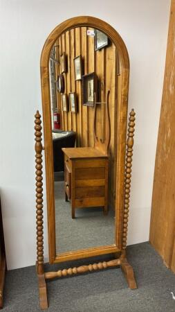 FULL LENGTH CHEVELLE MIRROR