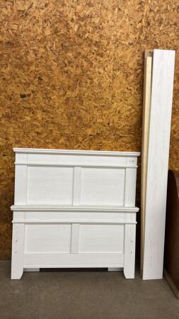 WHITE SINGLE BED FRAME