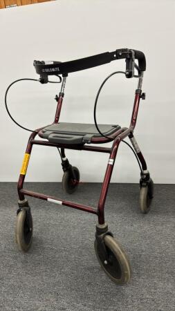DOLOMITE 4 WHEEL ROLLATOR