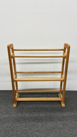 SHOE RACK