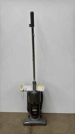 SHARK TURBO STICK BAGLESS VAC