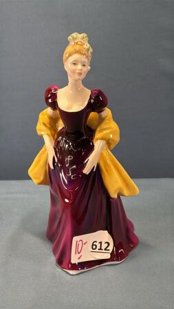 ROYAL DOULTON "LORETTA"