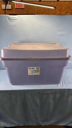 PRO-TOTE 132L WITH HINGED LID