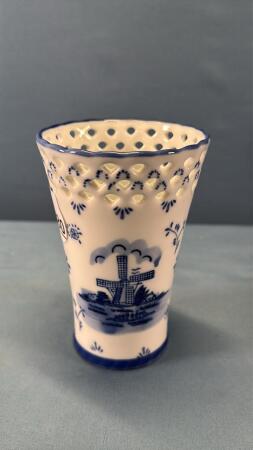 DELFTWARE ROYAL TWICKEL HAND PAINTED VASE