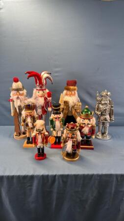 ASSORTED NUT CRACKERS