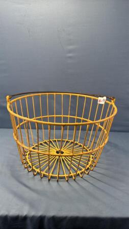WIRE EGG BASKET