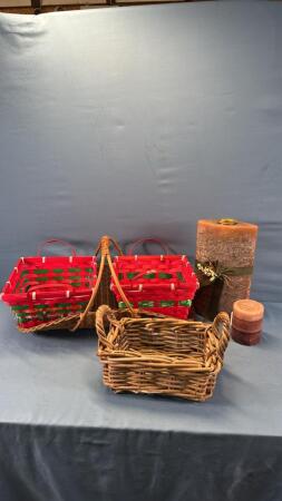BASKET & CANDLE LOT
