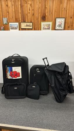 TRAVELBOUND 5 PC LUGGAGE SET