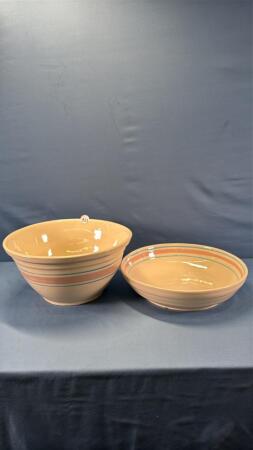 (2) MATCHING OVEN WARE BOWLS