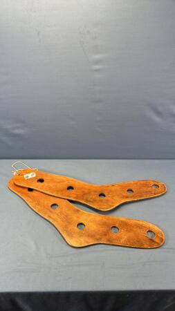 PAIR OF SOCK STRETCHERS