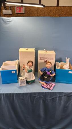 (2) KNOWLES DOLLS