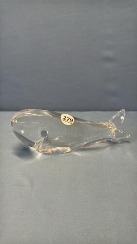 CLEAR GLASS WHALE