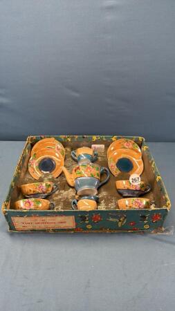 DOLLS TEA SET IN ORIGINAL BOX "TINY HOSTESS SET"