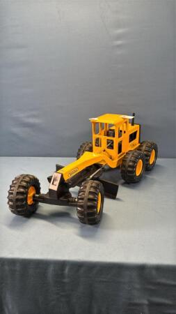 TONKA ROAD GRADER