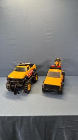 TONKA TOW TRUCK & TONKA PICKUP TRUCK