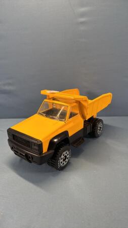 TONKA DUMP TRUCK
