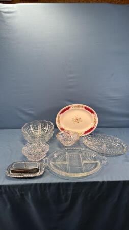 ASSORTED GLASSWARE LOT