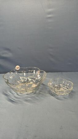 (2) GLASS BOWLS