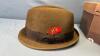 HAT BOX WITH (2) GENTLEMENS HATS - 2