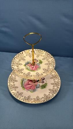 2 TIER WEATHERBYE HANLEY SERVING PLATE