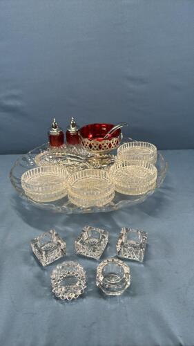 13IN SERVING PLATTER WITH ASSORTMENT OF GLASSWARE
